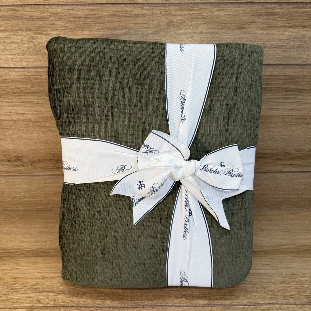 Brooks Brothers Decorative Blanket Green Chenille Textured 90X90 NWT